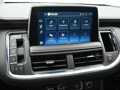 Used 2024 Chevrolet Suburban High Country w/ Advanced Technology Package image 15