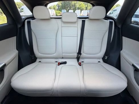 Used 2026 Mercedes-Benz GLC 300 4MATIC image 17
