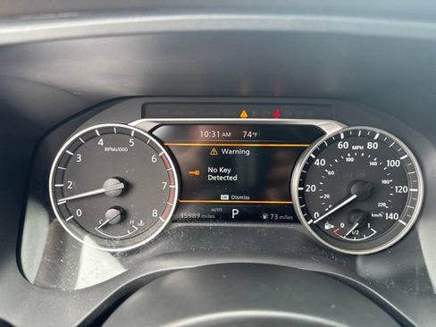 Used 2023 Nissan Rogue SV AWD/4WD image 14