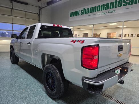 Used 2019 Chevrolet Silverado 1500 Custom w/ Custom Convenience Package image 9