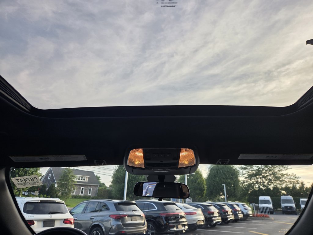 Used 2021 Jeep Grand Cherokee Laredo X AWD/4WD image 21