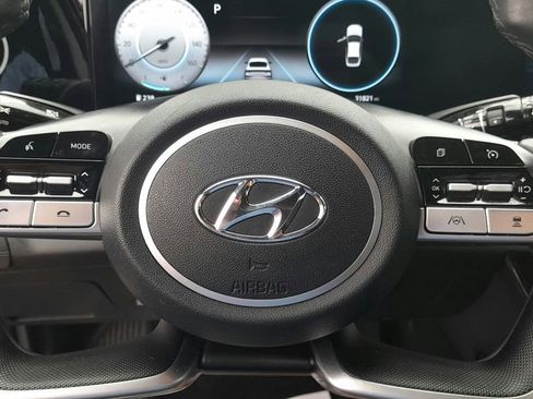 Used 2023 Hyundai Elantra Limited image 20