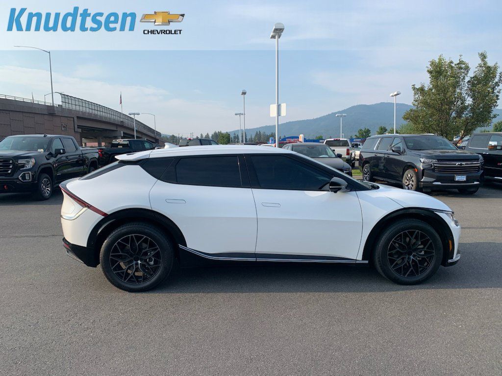 Used 2024 Kia EV6 Wind w/ Wind Technology Package AWD/4WD image 8