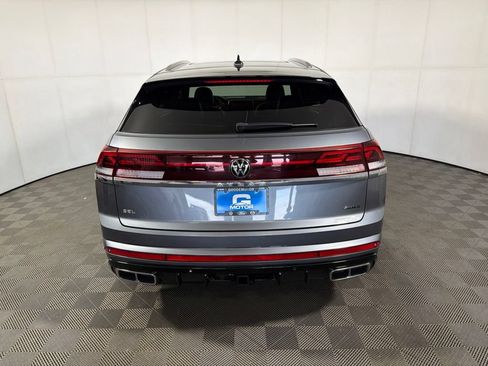Certified 2024 Volkswagen Atlas Cross Sport SEL R-Line AWD/4WD image 6