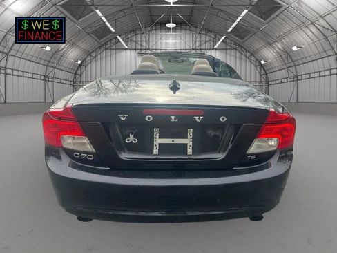 Used 2011 Volvo C70 T5 image 4