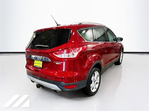 Used 2014 Ford Escape Titanium image 5