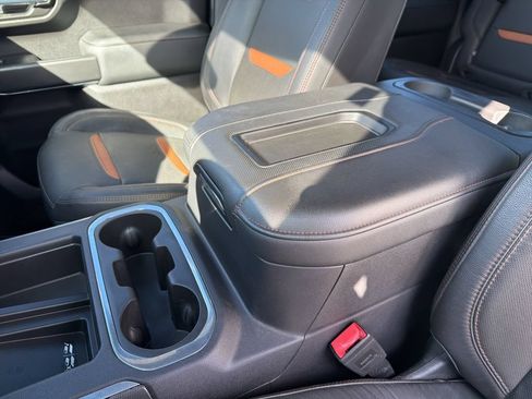 Used 2020 GMC Sierra 1500 AT4 w/ AT4 Premium Package AWD/4WD image 23