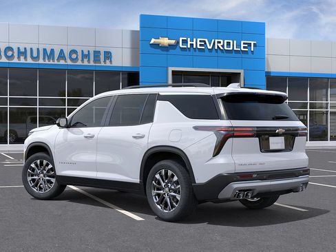 New 2026 Chevrolet Traverse LT w/ Sun and Wheel Package AWD/4WD image 3