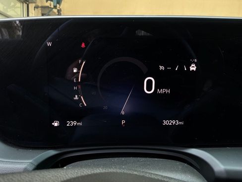 Used 2025 Buick Encore GX Preferred FWD image 36