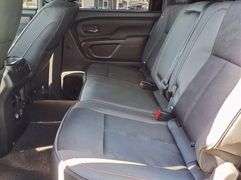 Used 2023 Nissan Titan PRO-4X image 12