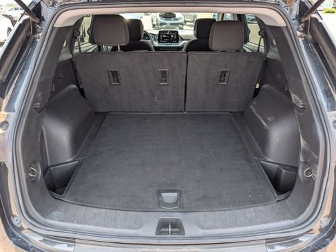Used 2024 Chevrolet Blazer LT AWD/4WD image 27