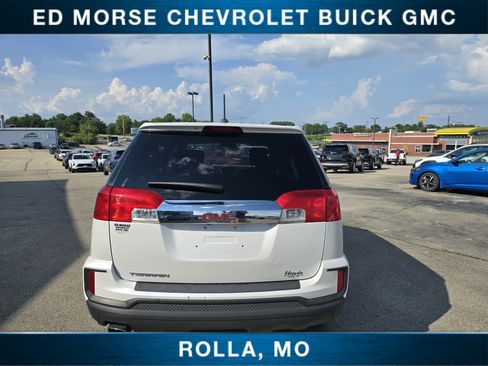 Used 2017 GMC Terrain SLE FWD image 4