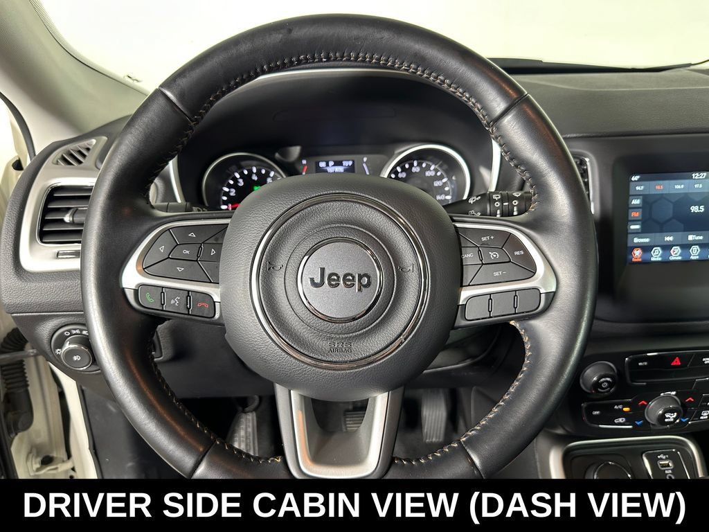 Used 2020 Jeep Compass Latitude AWD/4WD image 11