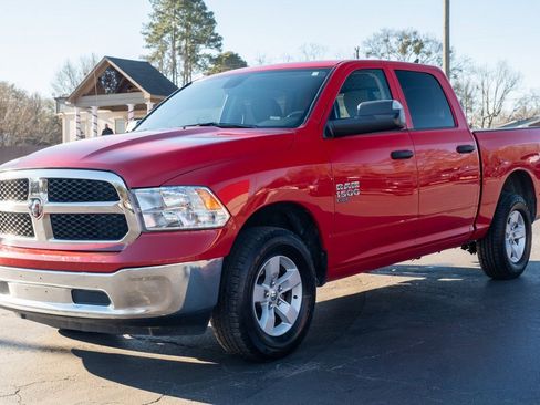 Used 2023 RAM 1500 Classic SLT w/ Trailer & Traction Group image 3