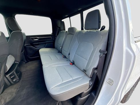 Used 2024 RAM 1500 Big Horn AWD/4WD image 19