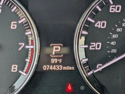 Used 2014 Acura RLX Hybrid w/ Technology Package AWD/4WD image 11