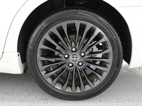 Used 2016 Toyota Avalon Touring image 74