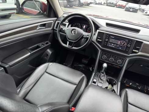 Used 2018 Volkswagen Atlas SE image 29