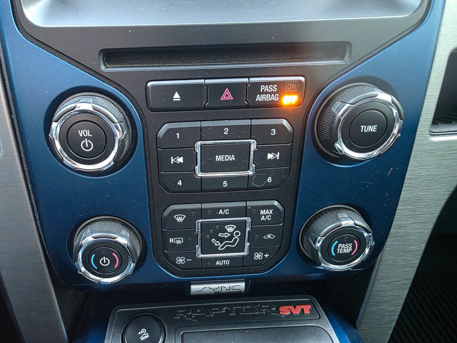 Used 2013 Ford F150 Raptor w/ SVT Exterior Graphics Pkg AWD/4WD image 22