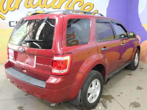 Used 2012 Ford Escape XLT FWD image 8