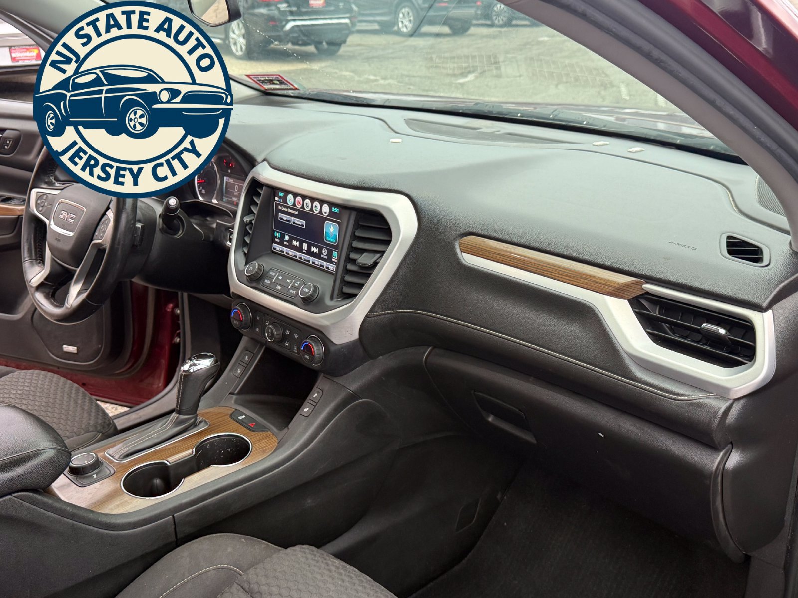 Used 2017 GMC Acadia SLE w/ Driver Alert Package I AWD/4WD image 17