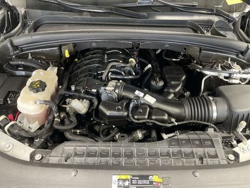 Used 2022 Jeep Grand Cherokee L Limited w/ Luxury Tech Group II image 28