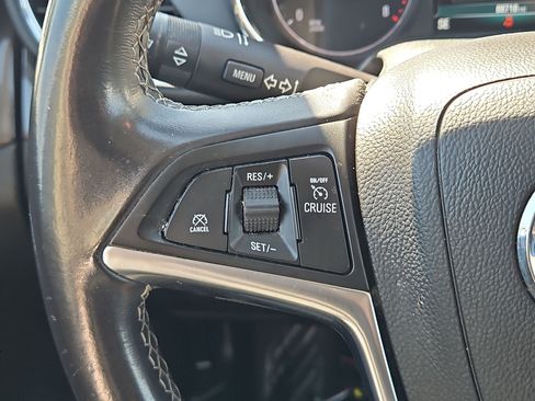 Certified 2018 Buick Encore Preferred FWD image 16