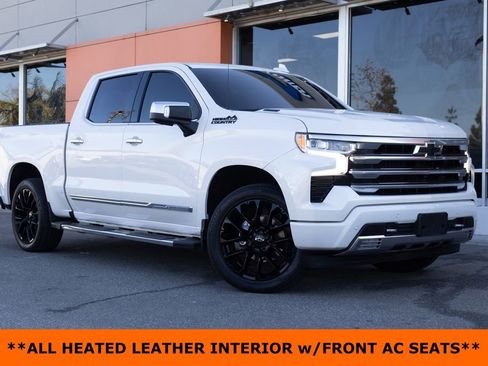 Used 2023 Chevrolet Silverado 1500 High Country w/ Technology Package AWD/4WD image 3