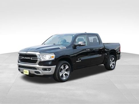 Used 2020 RAM 1500 Big Horn AWD/4WD image 3