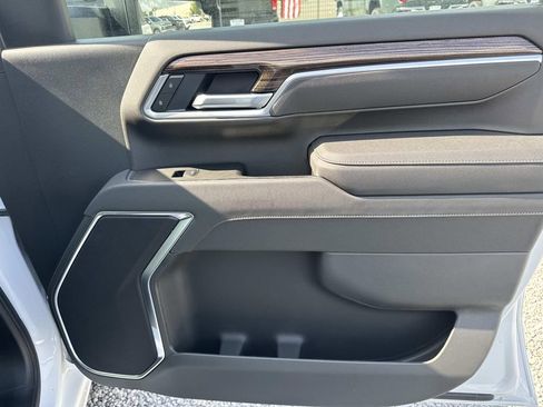 New 2026 Chevrolet Silverado 2500 LT w/ Trail Boss Package AWD/4WD image 13