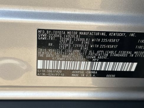 Used 2024 Toyota RAV4 XLE AWD/4WD image 34