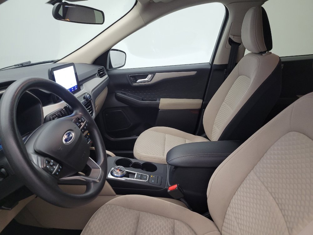 Used 2020 Ford Escape SE FWD image 17