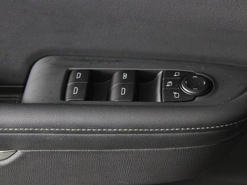Used 2025 Buick Enclave Preferred FWD image 24