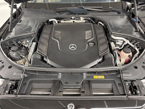 Used 2022 Mercedes-Benz S 580 4MATIC Sedan image 32