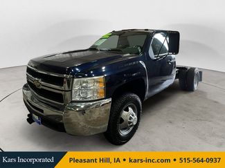 Used 2010 Chevrolet Silverado 3500 W/T w/ Snow Plow Prep Package video 1