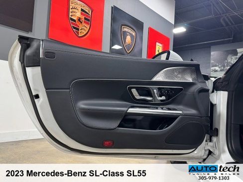 Used 2023 Mercedes-Benz SL 55 AMG 4MATIC image 29