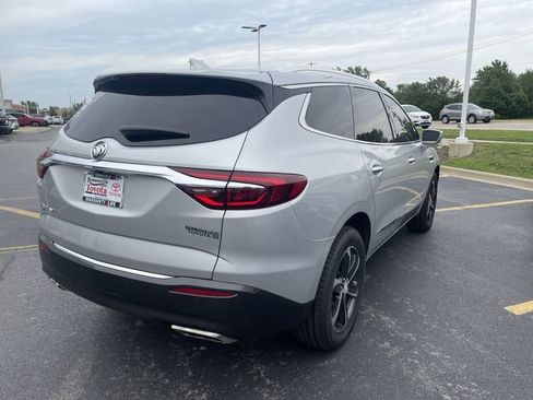 Used 2020 Buick Enclave Essence w/ Sound and Sites Package AWD/4WD image 35
