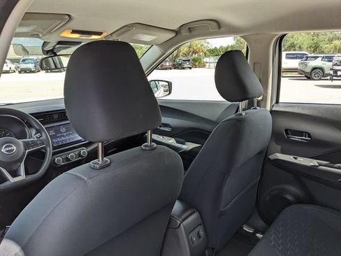 Used 2023 Nissan Kicks SV FWD image 19