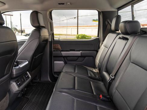 Used 2022 Ford F150 Lariat AWD/4WD image 16