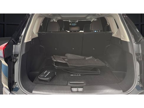 Used 2023 Nissan Rogue Platinum w/ Platinum Premium Package FWD image 25