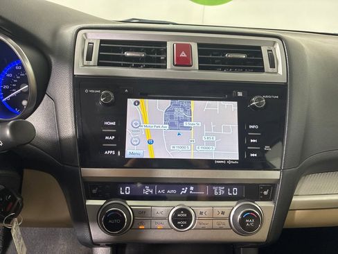 Used 2016 Subaru Outback 2.5i Premium image 23