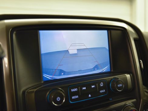 Used 2018 Chevrolet Silverado 1500 LT w/ All Star Edition image 18