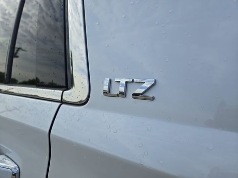 Used 2016 Chevrolet Tahoe LTZ AWD/4WD image 19