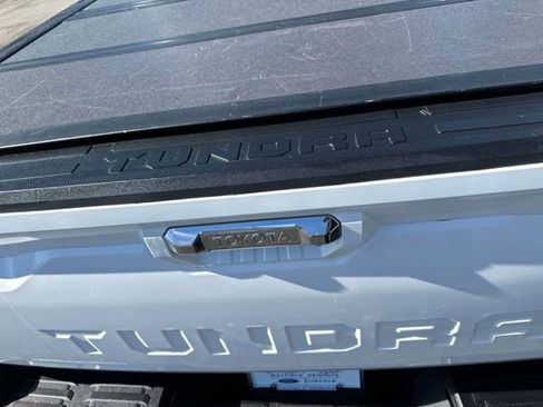 Used 2023 Toyota Tundra Limited AWD/4WD image 30