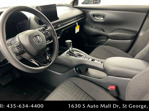 New 2026 Honda HR-V LX image 15