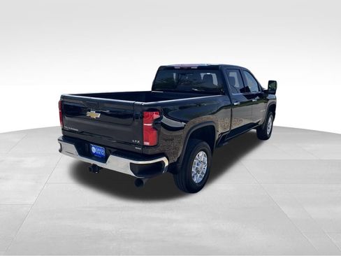 Used 2024 Chevrolet Silverado 2500 LTZ w/ LTZ Premium Package AWD/4WD image 7