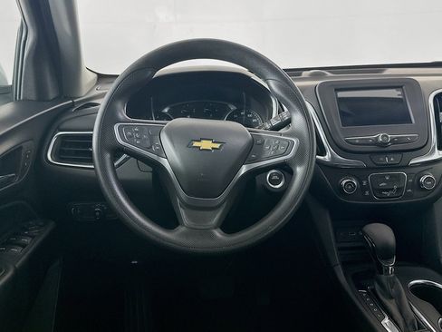 Used 2022 Chevrolet Equinox LT FWD image 17