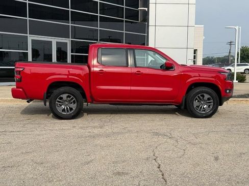 Used 2025 Nissan Frontier SV w/ SV Convenience Package AWD/4WD image 2