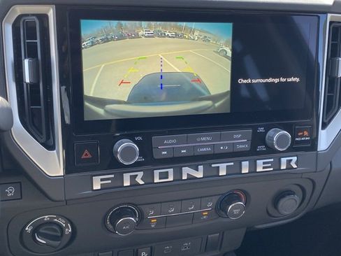 New 2025 Nissan Frontier SV image 3