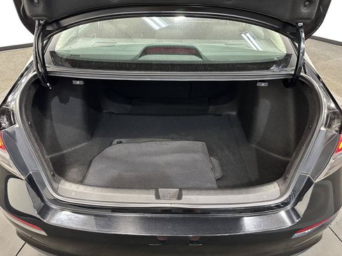 Certified 2022 Honda Civic EX image 28